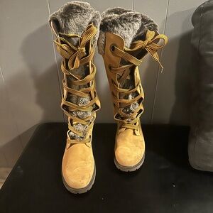 Women's Tan Lace-Up Boots